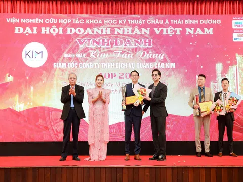 KIM Communication được vinh danh tại "Đại hội Doanh nhân Việt Nam 2023"