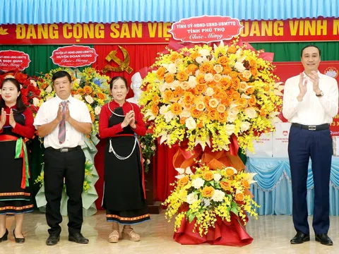 Phú Thọ: Lãnh đạo tỉnh dự Ngày hội Đại đoàn kết toàn dân tộc tại khu 13, xã Ngọc Quan, huyện Đoan Hùng