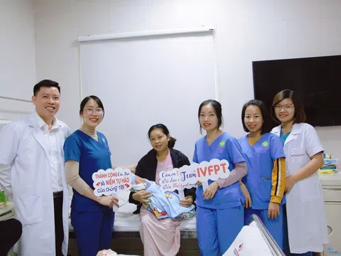 Phú Thọ: Thêm một phụ nữ 52 tuổi sinh con khoẻ mạnh nhờ kỹ thuật IVF tại Bệnh viện Sản Nhi tỉnh