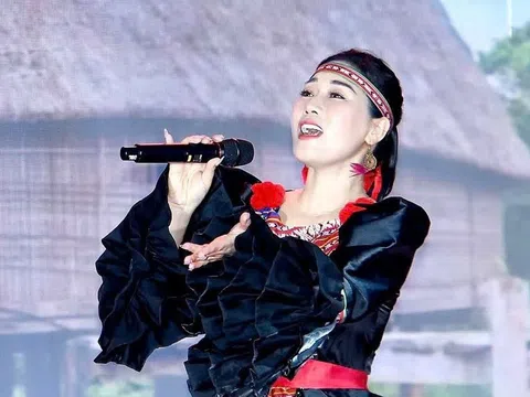 NSƯT Nguyễn Thị Hương Giang: Dân ca Tây Nguyên là âm hưởng của đại ngàn và bản hùng ca của cộng đồng