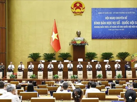 "Bình dân học vụ số": Quốc hội quyết tâm nâng tầm tri thức, xây dựng tương lai số