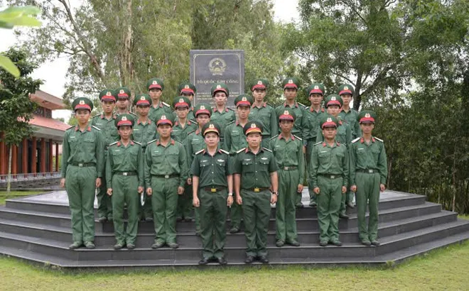 An Giang: Trung đoàn 893 tổ chức hành trình về nguồn cho chiến sĩ mới