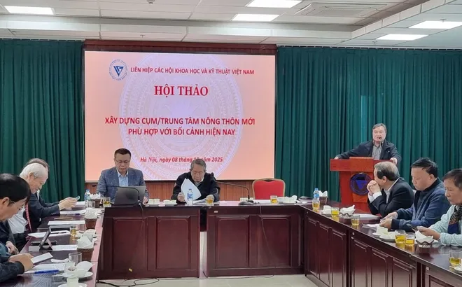 “Xây dựng cụm, trung tâm nông thôn mới phù hợp với bối cảnh hiện nay”.