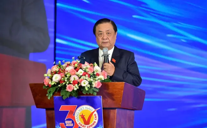 Niềm tin là Di sản: Hành trình 30 năm định vị giá trị Việt